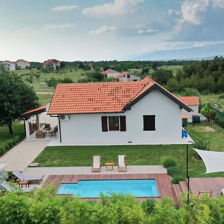 Villa Ena With Pool & Jacuzzi Donji Kasic ภายนอก รูปภาพ